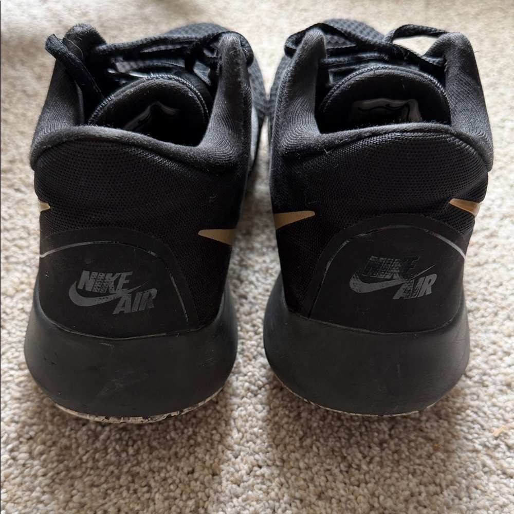 Nike Air Precision II Men’s Basketball Shoes Black Gold Size 7 - Picture 4 of 7
